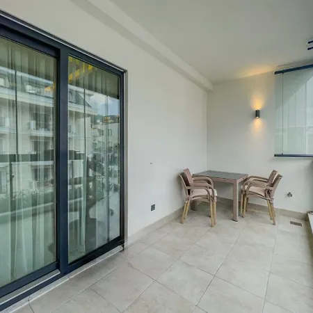 Cosy Flat, Kleopatra Daire