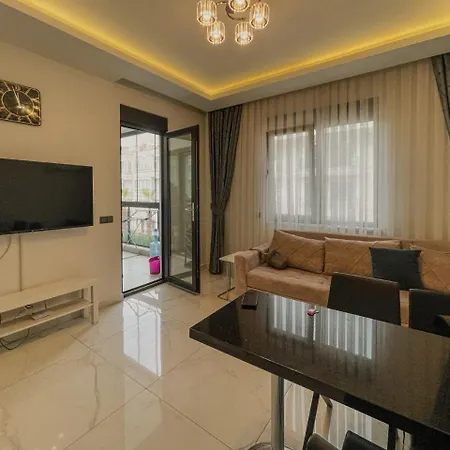 아파트 Cosy Flat, Kleopatra *